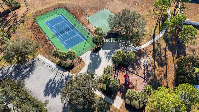 2012 KNOLLCREST DRIVE, Clermont, FL 34711