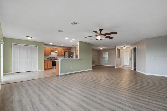 2012 KNOLLCREST DRIVE, Clermont, FL 34711