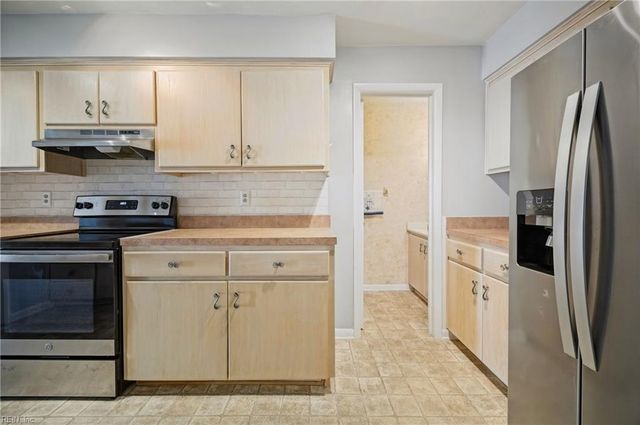 2328 Bays Edge AVE, Virginia Beach, VA 23451