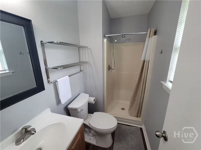 213 Redan Drive, Savannah, GA 31410