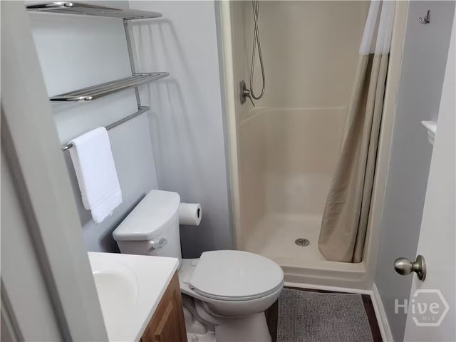 213 Redan Drive, Savannah, GA 31410