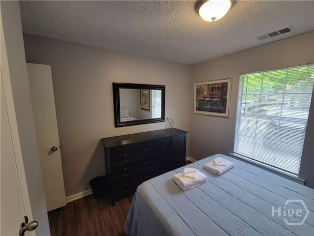 213 Redan Drive, Savannah, GA 31410