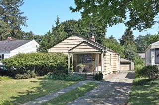 72 E Stanton Avenue, Columbus, OH 43214