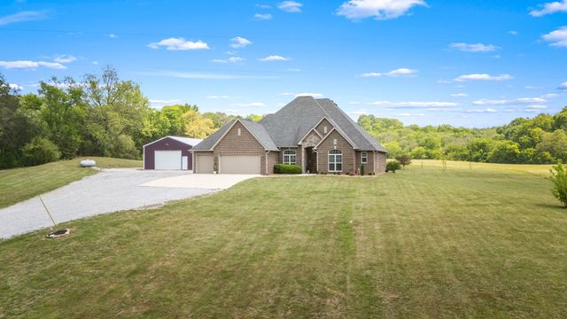 50 Bill Edde Rd, Belvidere, TN 37306