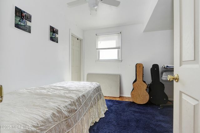 1121 Aspen Drive, Toms River, NJ 08753