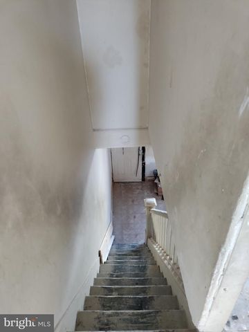 242 E MAYFIELD ST, Philadelphia, PA 19134