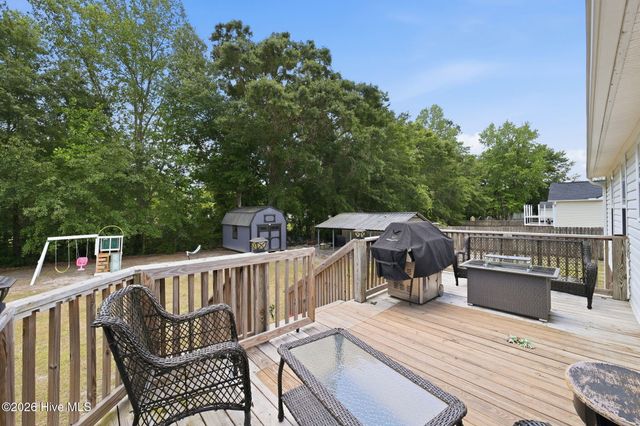 2472 Cardinal Avenue NW, Longwood, NC 28452