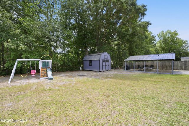 2472 Cardinal Avenue NW, Longwood, NC 28452