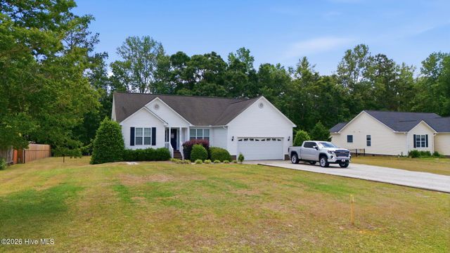 2472 Cardinal Avenue NW, Longwood, NC 28452