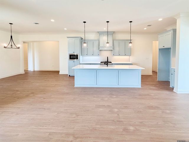 3452 Waterbury Ave, Baton Rouge, LA 70810