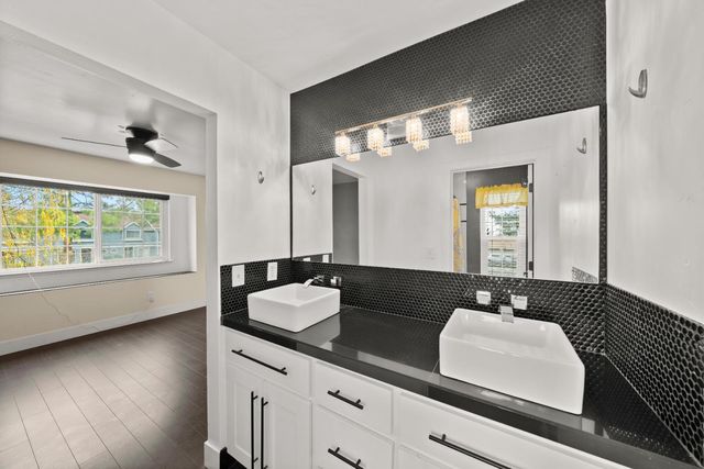 3501 Caballero Ln, Antelope, CA 95843