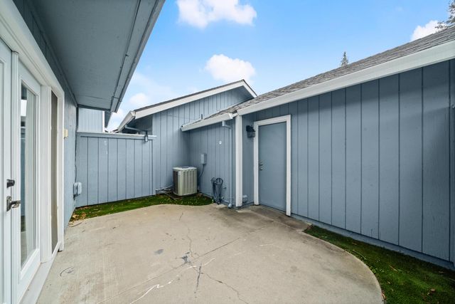 3501 Caballero Ln, Antelope, CA 95843