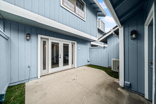 3501 Caballero Ln, Antelope, CA 95843