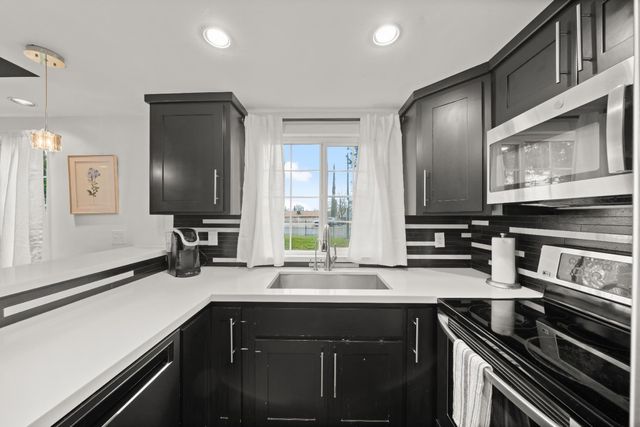 3501 Caballero Ln, Antelope, CA 95843