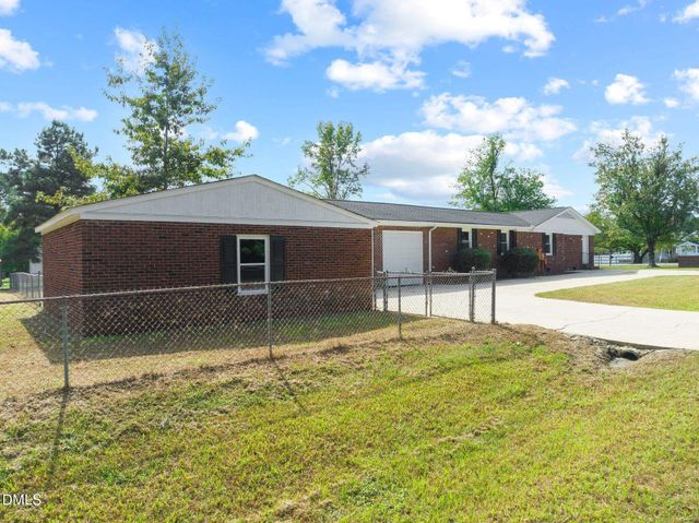 6501 Rock Service Station Road, Raleigh, NC 27603