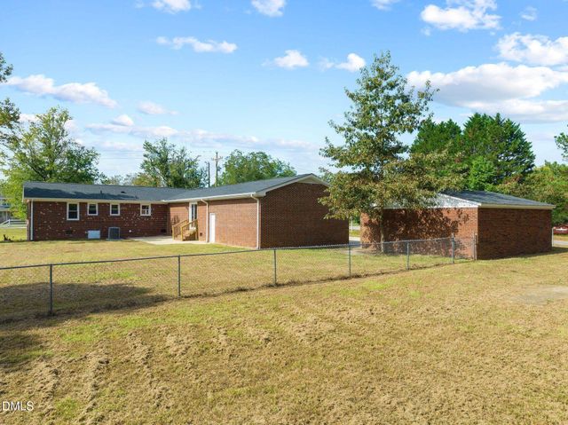 6501 Rock Service Station Road, Raleigh, NC 27603