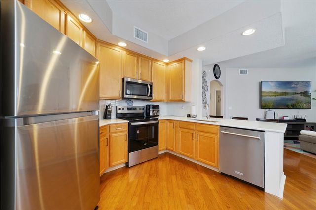 13421 FOUNTAINBLEAU DRIVE 4-1, Clermont, FL 34711