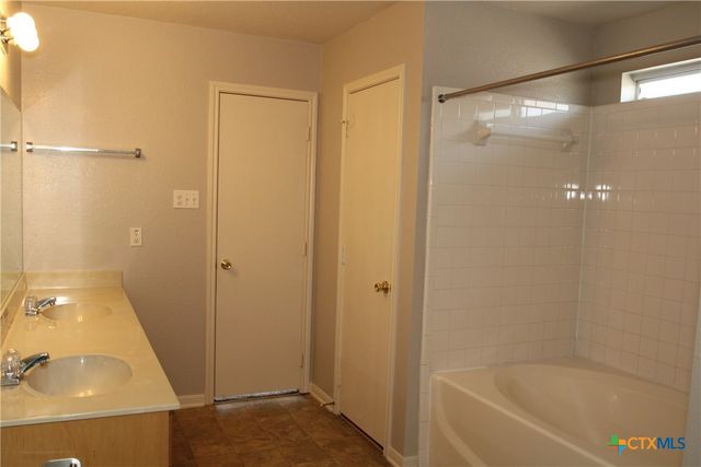 3206 Doffy Drive, Killeen, TX 76549