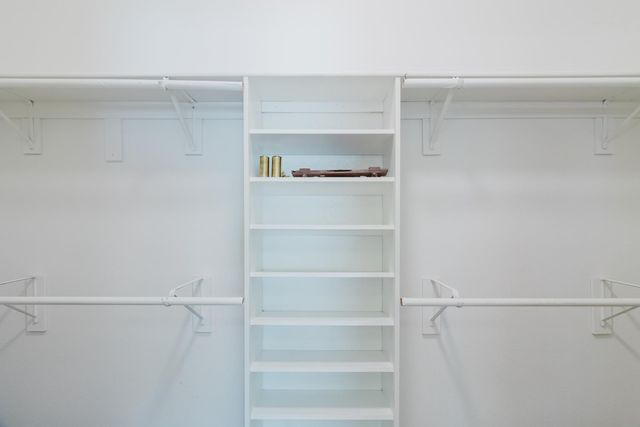 4919 Runway Dr, Fair Oaks, CA 95628