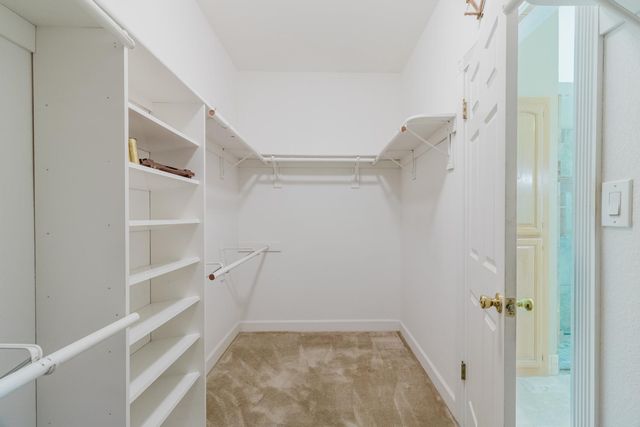 4919 Runway Dr, Fair Oaks, CA 95628