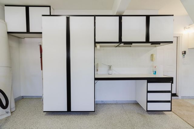 4919 Runway Dr, Fair Oaks, CA 95628