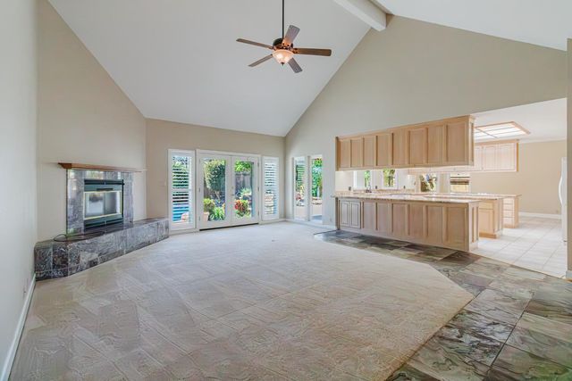 4919 Runway Dr, Fair Oaks, CA 95628