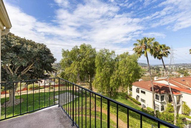 3107 CALLE FUEGO, Carlsbad, CA 92009