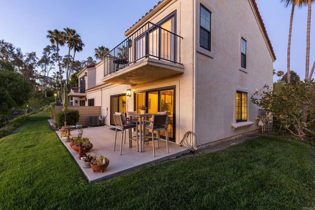 3107 CALLE FUEGO, Carlsbad, CA 92009