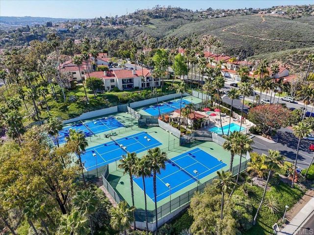 3107 CALLE FUEGO, Carlsbad, CA 92009