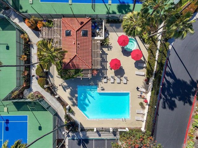 3107 CALLE FUEGO, Carlsbad, CA 92009