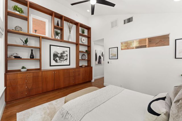 2004 Bremen ST, Austin, TX 78703