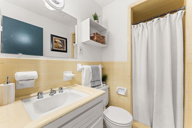 2004 Bremen ST, Austin, TX 78703