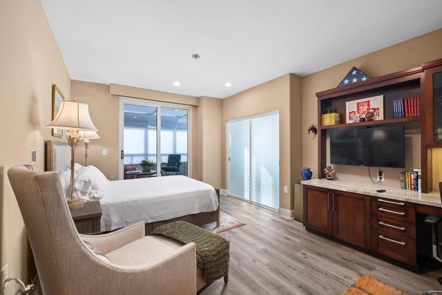 3890 Nobel Drive 2102, San Diego, CA 92122