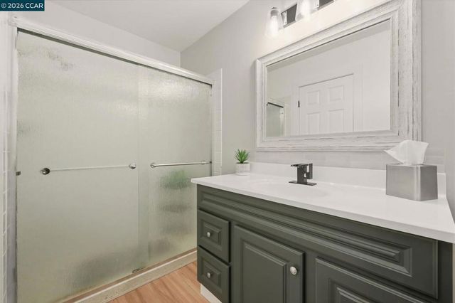 1359 Hull Ln, Martinez, CA 94553