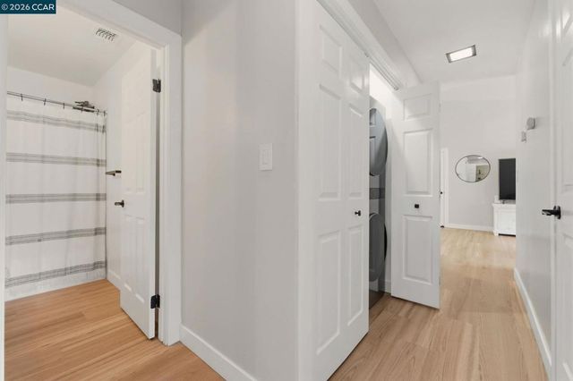 1359 Hull Ln, Martinez, CA 94553