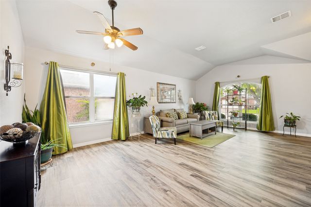 1909 Caddo Street, Little Elm, TX 75068