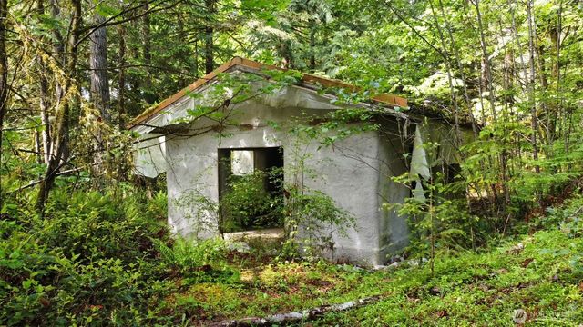 7611 Brown Road SW, Olympia, WA 98512