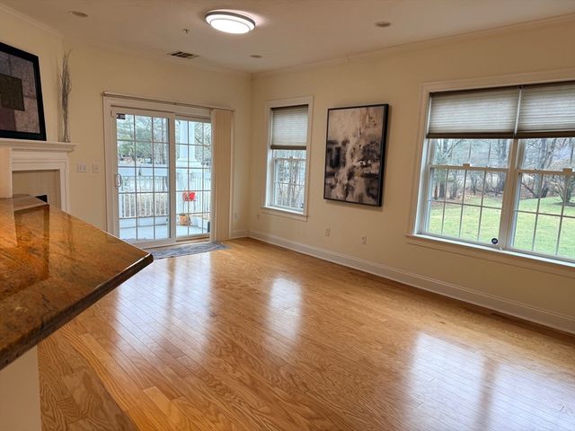 2000 Davenport Ave 2107, Canton, MA 02021