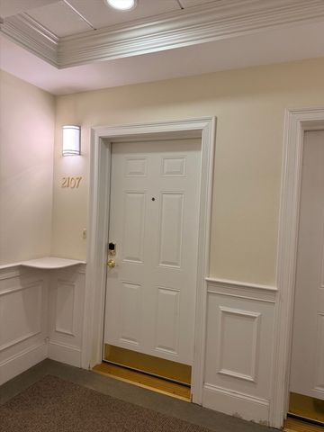 2000 Davenport Ave 2107, Canton, MA 02021