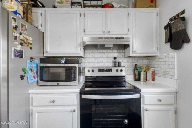 113 Parnell Road, Hubert, NC 28539