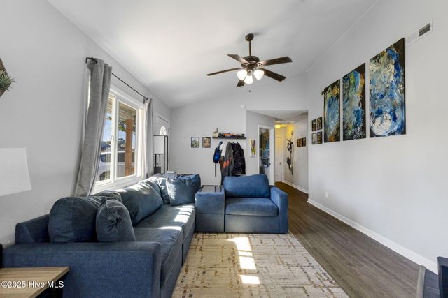 113 Parnell Road, Hubert, NC 28539