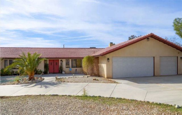20071 Serrano, Apple Valley, CA 92307