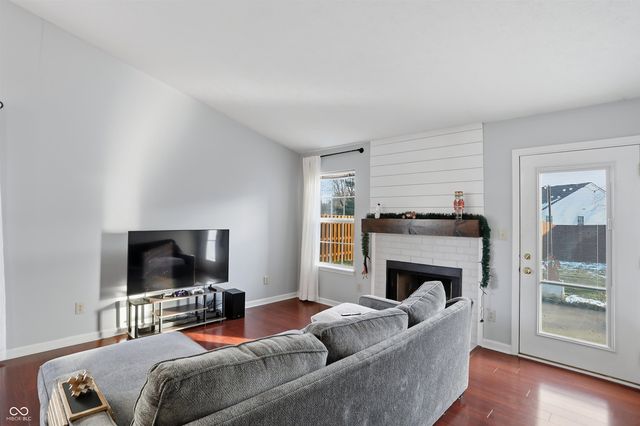 11201 Basswood Court, Carmel, IN 46032