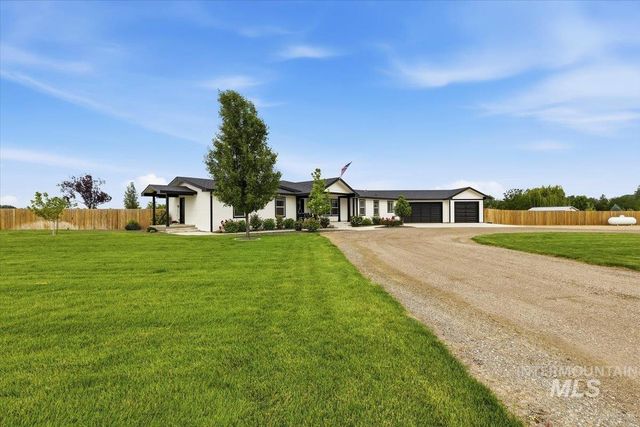 24901 Mint Lane, Middleton, ID 83644