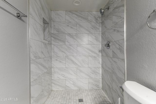 19818 N 5TH Drive, Phoenix, AZ 85027