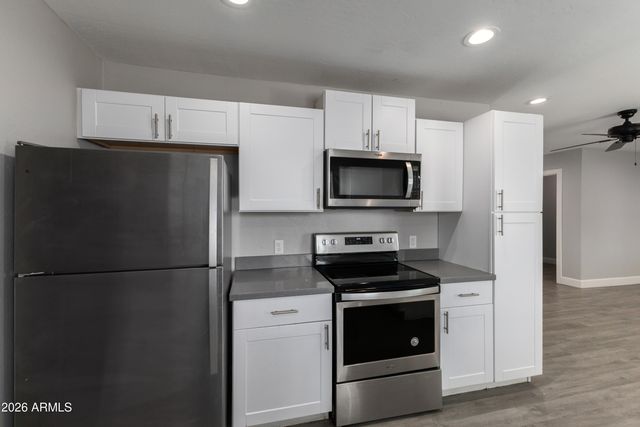 19818 N 5TH Drive, Phoenix, AZ 85027