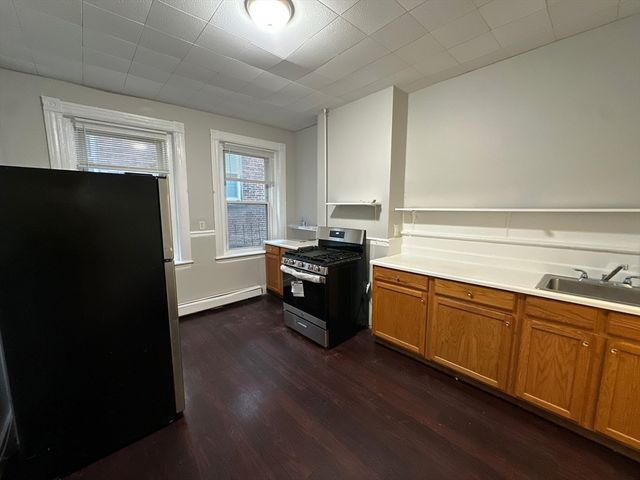 39 Forest St 2, Boston, MA 02119