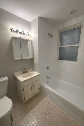 39 Forest St 2, Boston, MA 02119