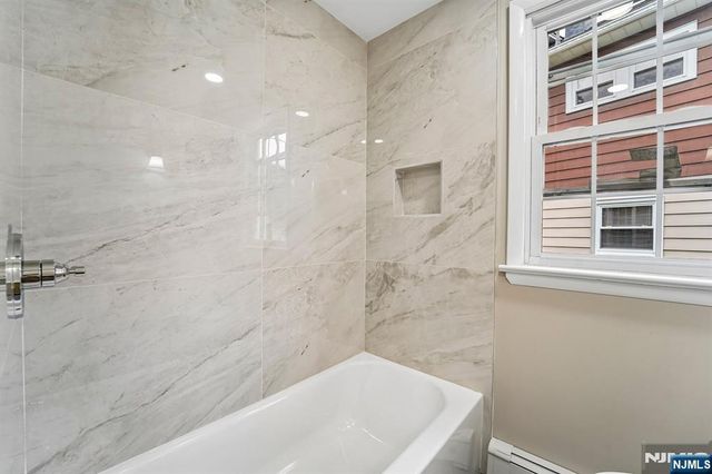 119 Colfax Avenue, Pompton Lakes, NJ 07442