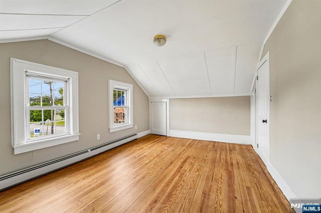119 Colfax Avenue, Pompton Lakes, NJ 07442